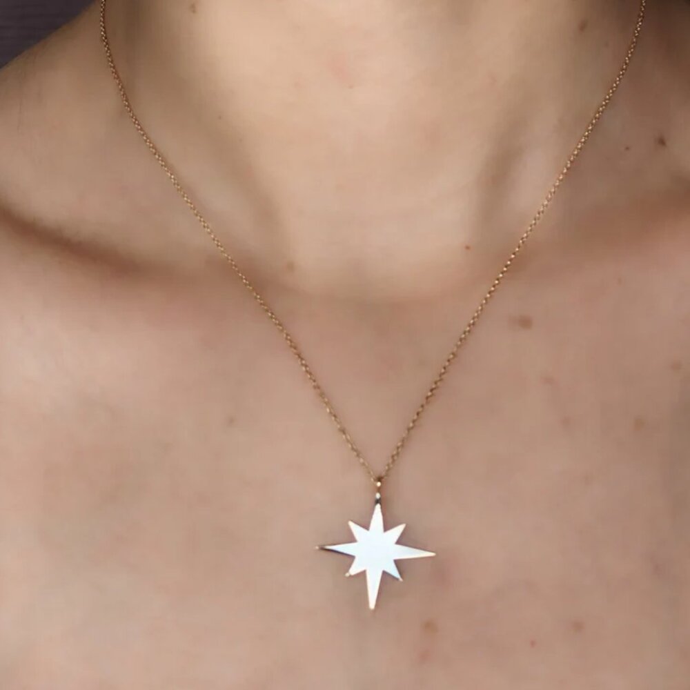 18K Shooting Star Necklace